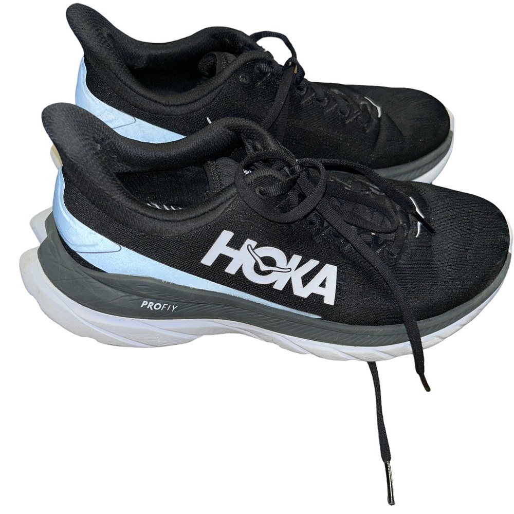 HOKA ONE ONE Mach 4 Womens black running sneakers pro fly size size 8
